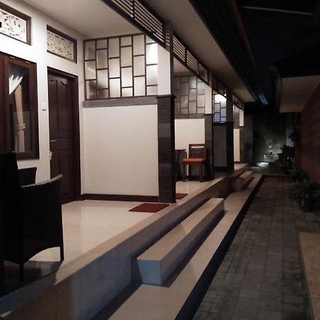 Buyan Homestay 발리 사누르 외부 사진
